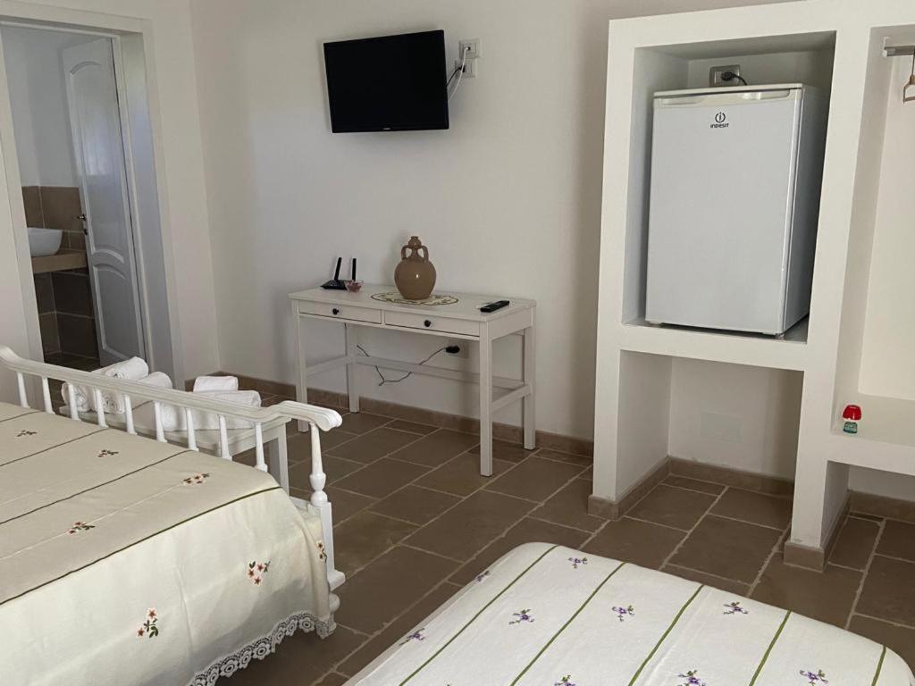 Hôtel Giardini Di Venere à Torre San Giovanni Extérieur photo