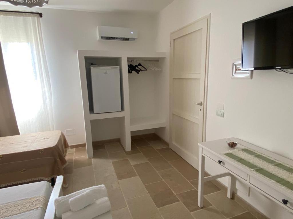 Hôtel Giardini Di Venere à Torre San Giovanni Extérieur photo